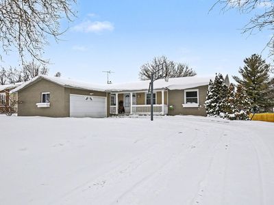 6881 Bonnie Ave SE, Grand Rapids, MI, 49508