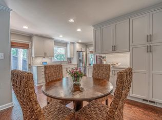 1810 Wandering Way Dr, Charlotte, NC 28226