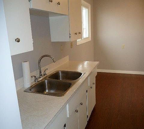 4th image of 217 Harrison Dr NW
