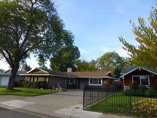 2nd image of 6806 Chandler Dr