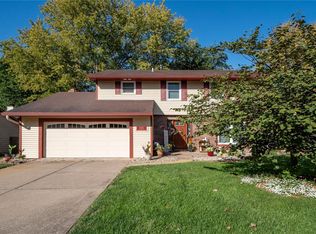 3313 Saratoga Dr, Belleville, IL 62221