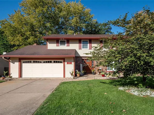 3313 Saratoga Dr, Belleville, IL 62221