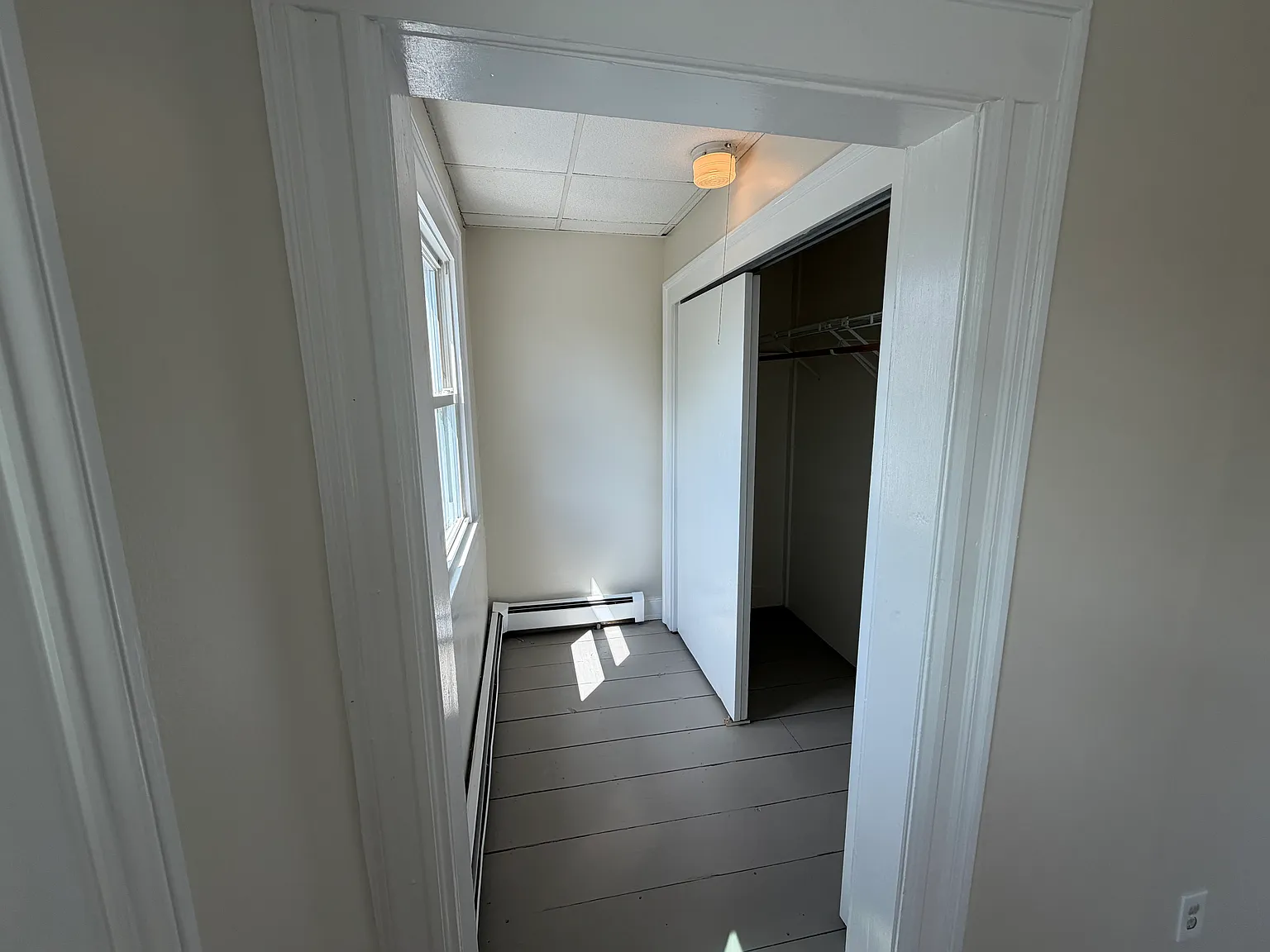 3 bed, 1120 sqft, $2,750 — Photo 4