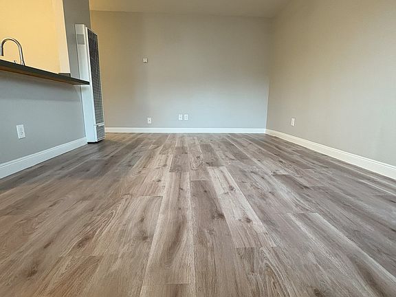 4th image of 3711 Fruitvale Ave #C