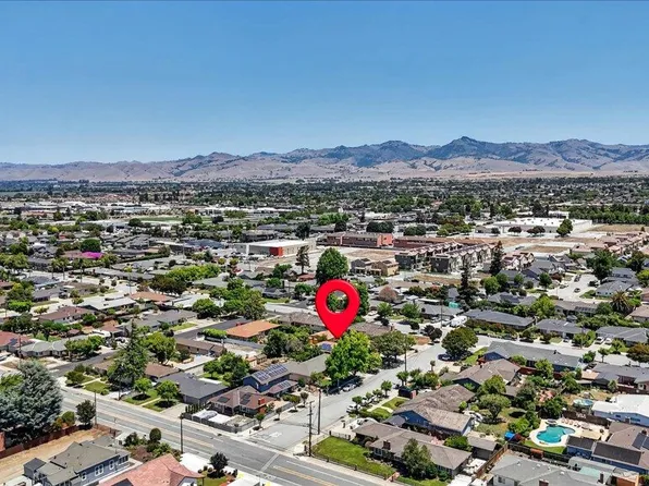 72 Henry St, Hollister, CA 95023