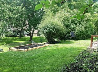 14 Portsmouth Ct, Schaumburg, IL 60194