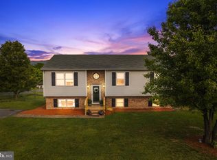 192 Greenleaf Rd, Strasburg, VA 22657