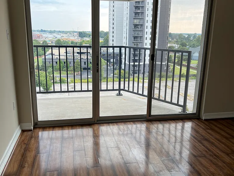 655 Riverside Dr #806A — Photo 22