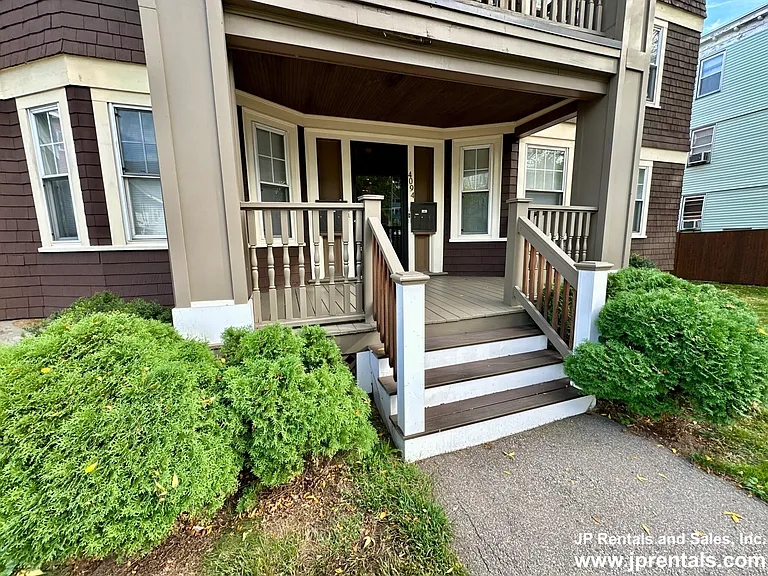 4094 Washington St #1L — Photo 15