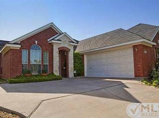 8321 Cedarcrest Ln, Fort Worth, TX 76123