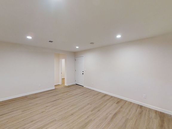 5th image of 5123 Ewing St