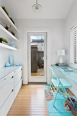 Sold by Compass | media 3