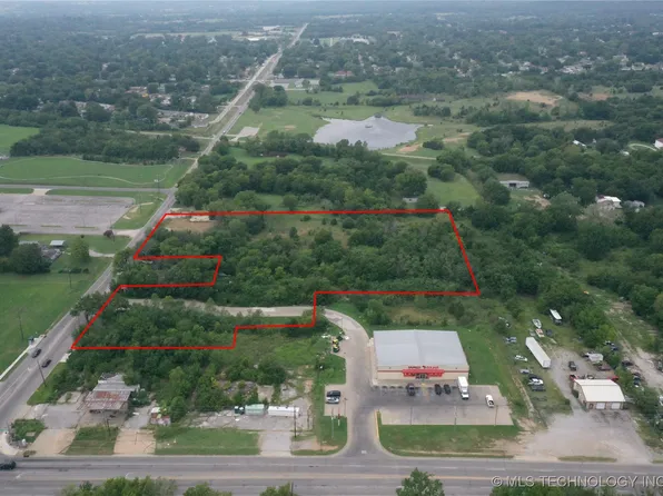 1016 E 56th St N, Tulsa, OK 74126