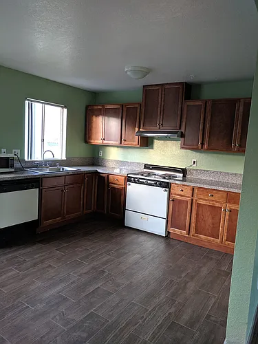 820 N Santa Fe Ave #11 Photo 1