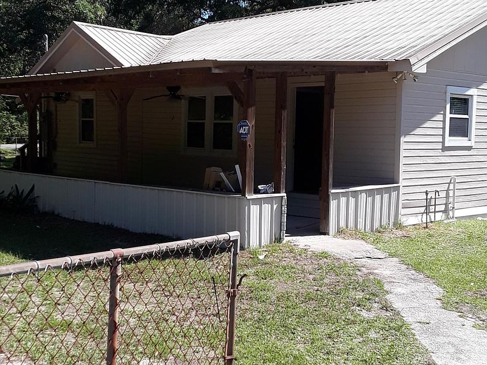 1st image of 205 McKeough Ave