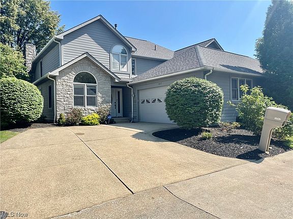 2nd image of 1017 Galsworthy Dr