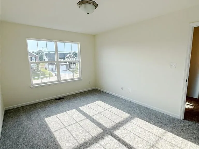 302 Windmill View Ct — Photo 25
