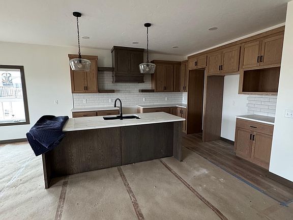 5th image of 8417 E Spearfish Ct
