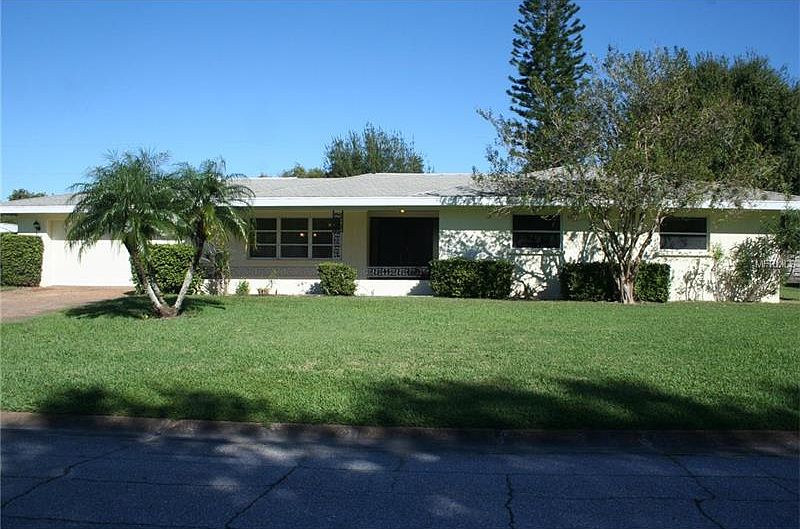 1st image of 3077 Tyrone Ln