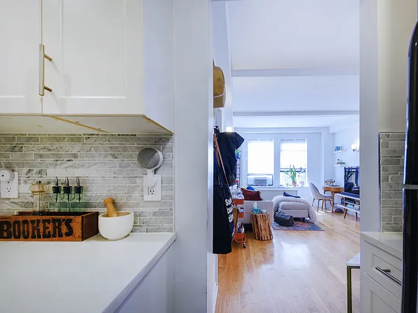 205 West 88th Street image 5 of 15