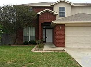 7313 Meadows Dr, Fort Worth, TX 76140