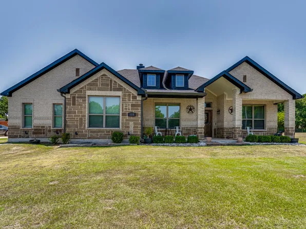111 Palo Blanco St, Mabank, TX 75156