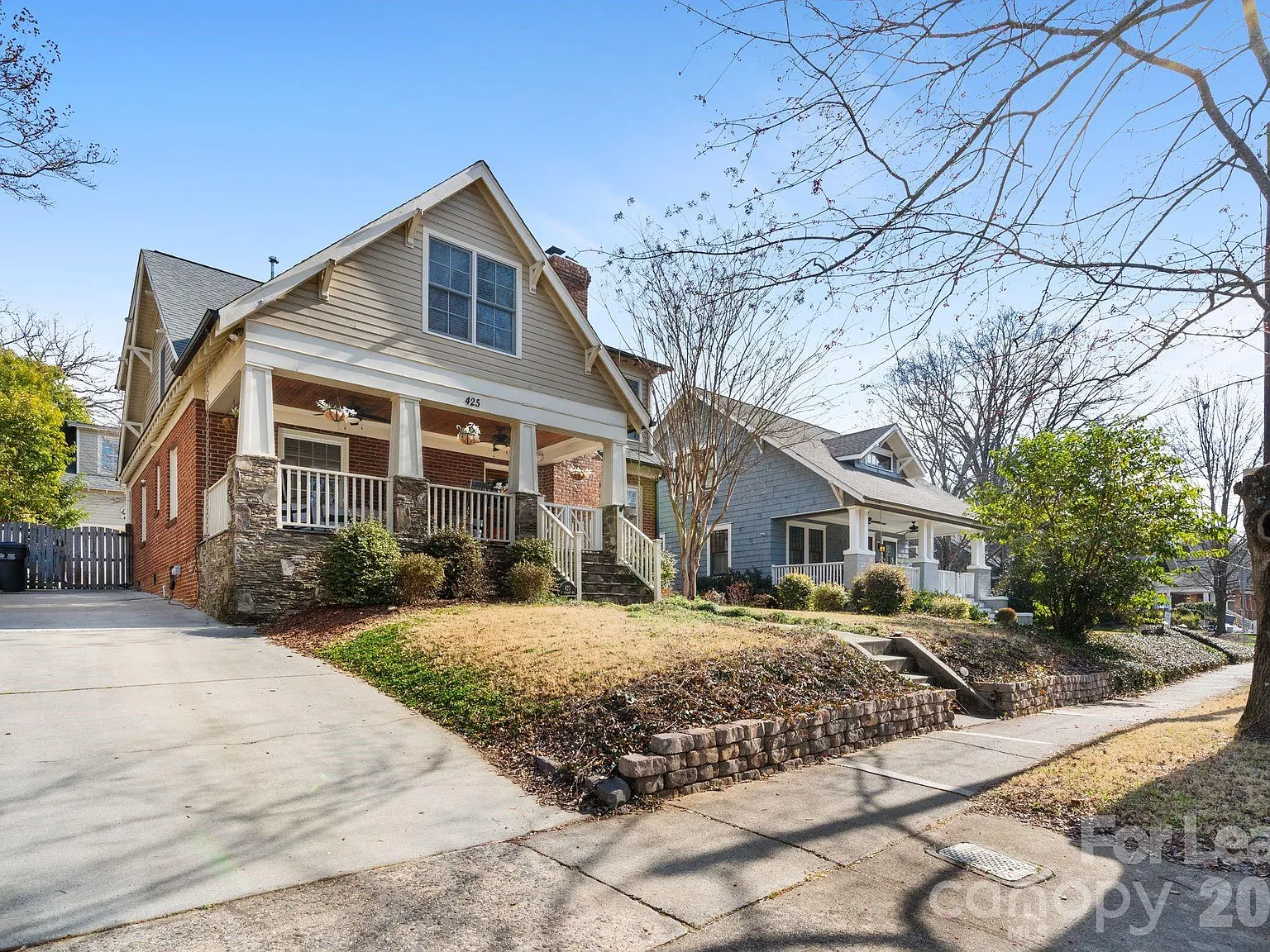 5 bed, 4.0 bath, 3027 sqft, $6,995 — Photo 2