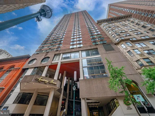 1420 Locust St APT 7E, Philadelphia, PA 19102