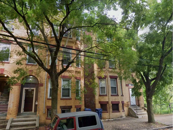 127 Cedar St #1, Boston, MA 02119