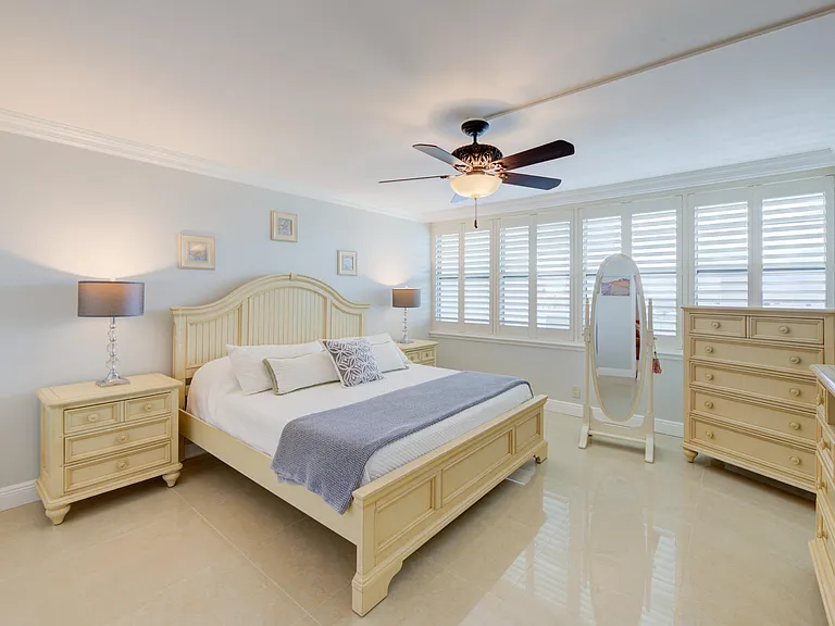 1390 S Ocean Blvd #11D — Photo 25