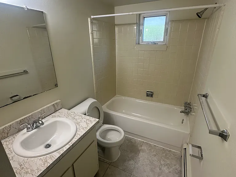 1820 Goddard Rd — Photo 7