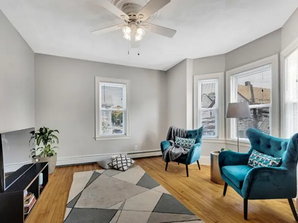 79 Flint St #2, Somerville, MA 02145