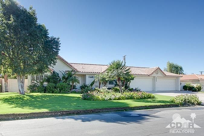 2nd image of 79805 Trinidad Dr