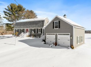 97 Hawthorne Ln, Concord, MA 01742