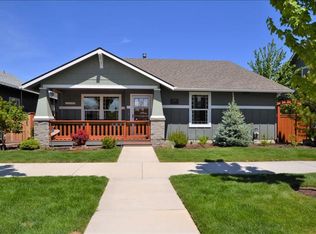 2998 NE Rainier Dr, Bend, OR 97701