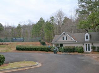 551 Schofield Dr, Powder Springs, GA 30127