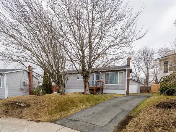 9 Collins Place, Mount Pearl, NL A1N1E5