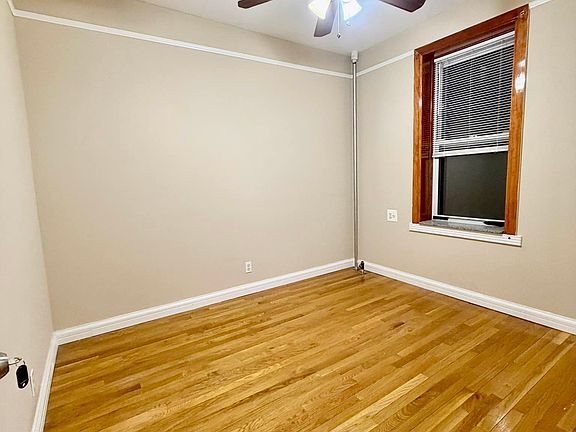 4th image of 33-78 11th St #3F
