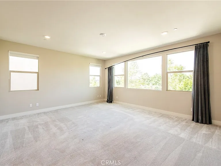 139 Spiral — Photo 12