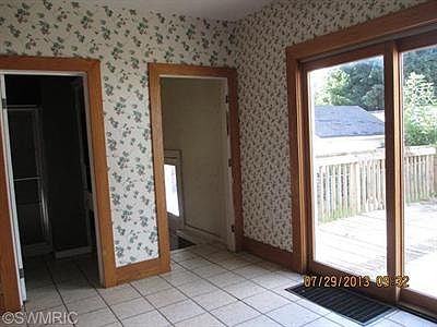 5th image of 1216 Hovey St SW