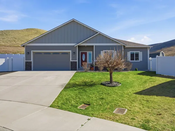 22 Molly Rose Ct, Prosser, WA 99350