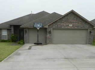 320 SW Boatsman Ave, Lawton, OK 73505