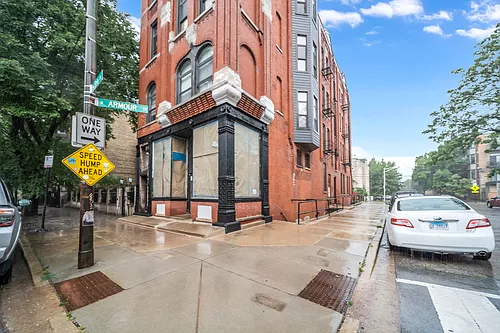 1481 W Erie St Photo 1