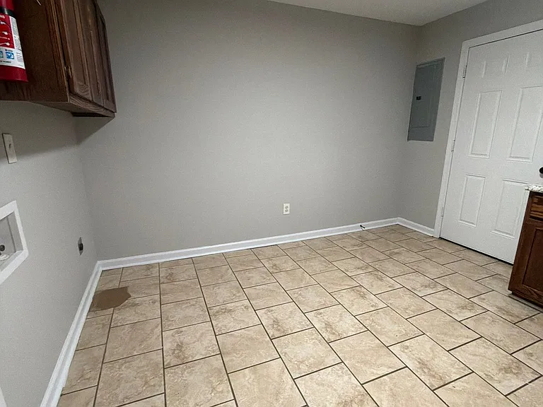 811 Scott St #4 — Photo 9