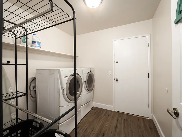 4304 Milo Ave — Photo 36