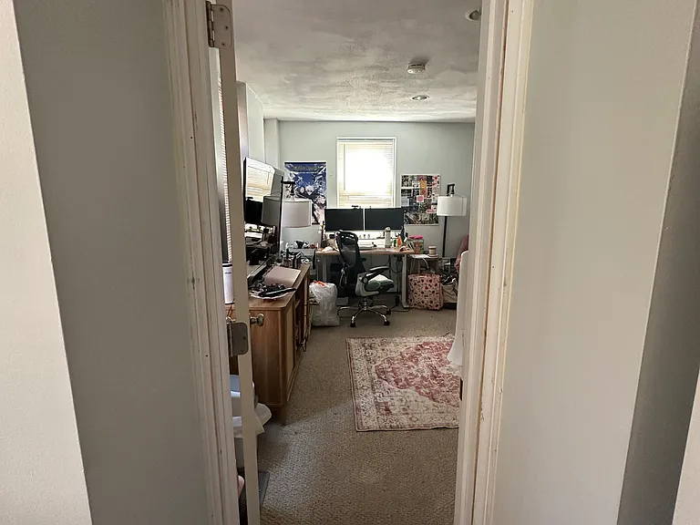46 Charter St #2 — Photo 9