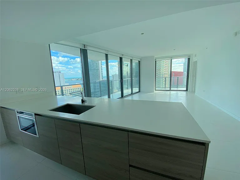 1300 S Miami Ave #2105 — Photo 5