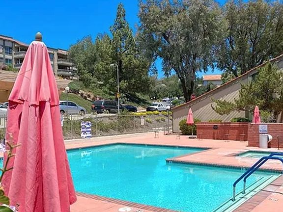 2nd image of 290 Sequoia Ct APT 24