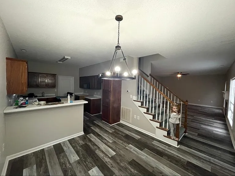 219 W Sunset Cir — Photo 26