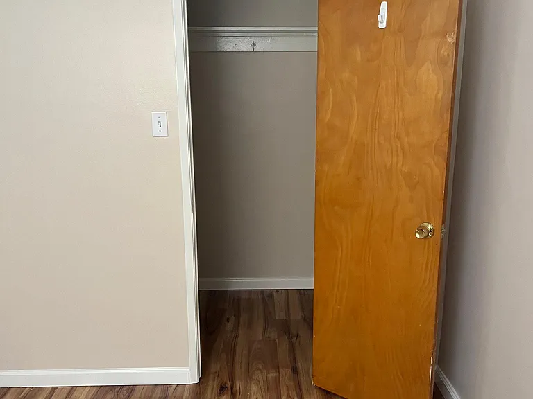 1761 E 1st St #8 — Photo 9